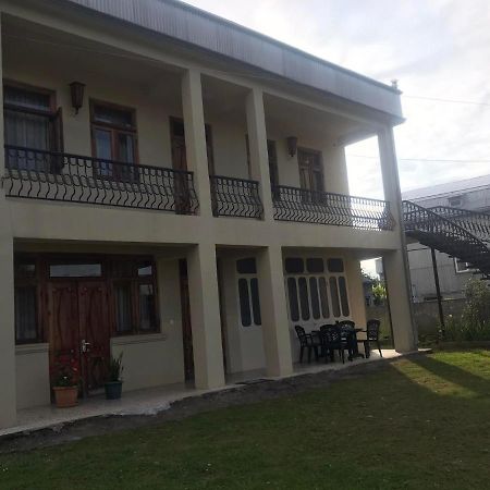 Luka Family Guest House Батуми Экстерьер фото