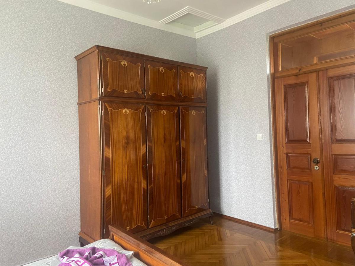 Luka Family Guest House Батуми Экстерьер фото