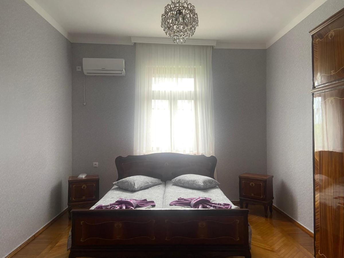 Luka Family Guest House Батуми Экстерьер фото